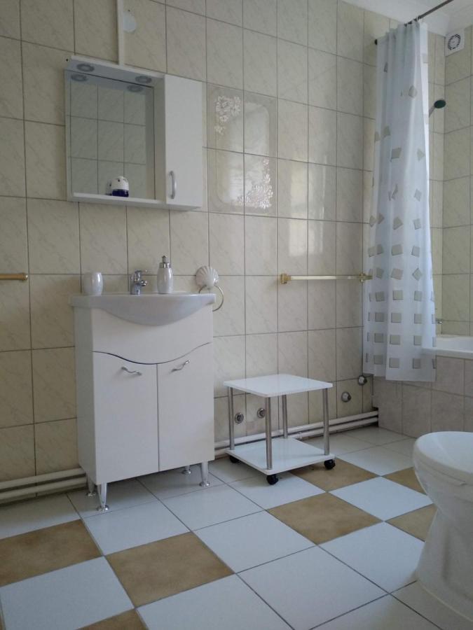 Fuege Vendeghaz Hotel Miskolc Bagian luar foto
